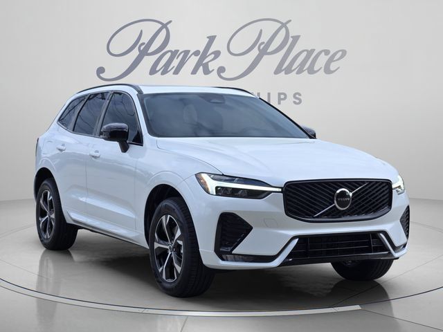 Used 2026 Volvo XC60 B5 Core AWD/4WD image 8