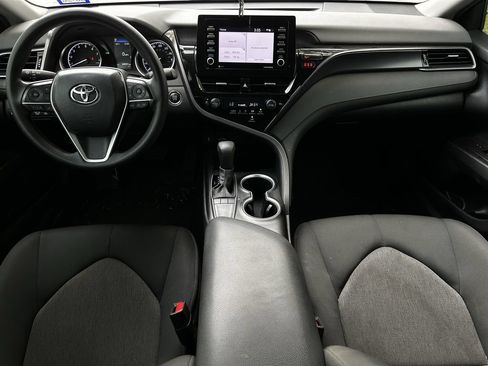 Used 2023 Toyota Camry LE w/ Convenience Package FWD image 9
