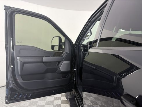 Certified 2024 Ford F350 Lariat w/ Sport Appearance Package image 10