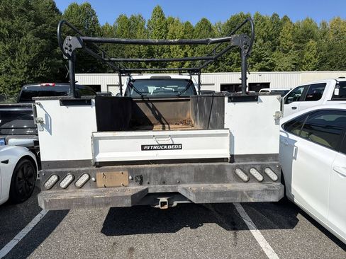 Used 2024 Ford F350 XL AWD/4WD image 13