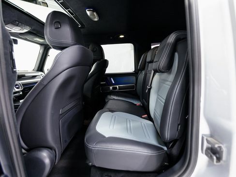 Used 2025 Mercedes-Benz G 550 w/ Manufactur Interior Package image 26