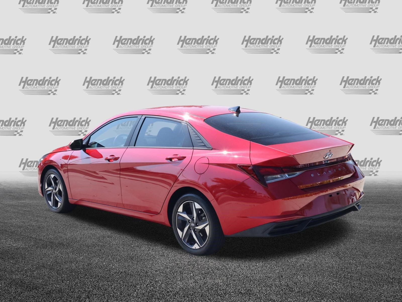 Used 2023 Hyundai Elantra SEL w/ Convenience Package FWD image 7