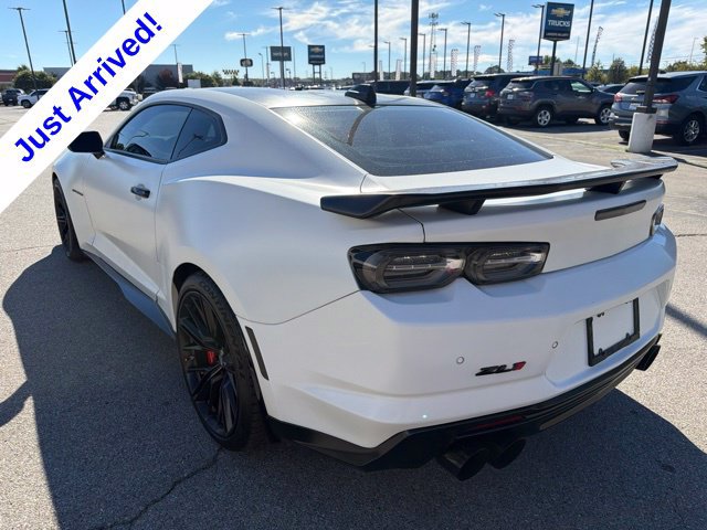Used 2021 Chevrolet Camaro ZL1 RWD image 5