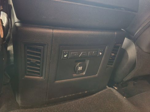 Used 2017 RAM 1500 Laramie w/ Convenience Group image 37