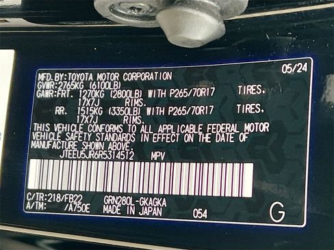 Used 2024 Toyota 4Runner SR5 image 30