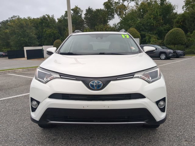 Used 2017 Toyota RAV4 XLE w/ All Weather Liner Package AWD/4WD image 9