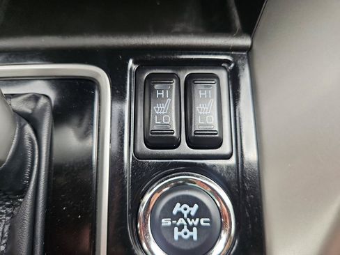 Used 2024 Mitsubishi Eclipse Cross LE AWD/4WD image 33
