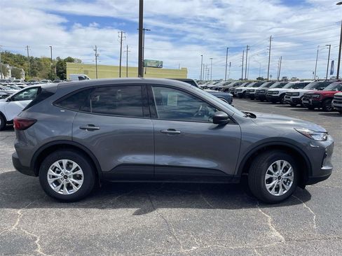 New 2026 Ford Escape Active image 2