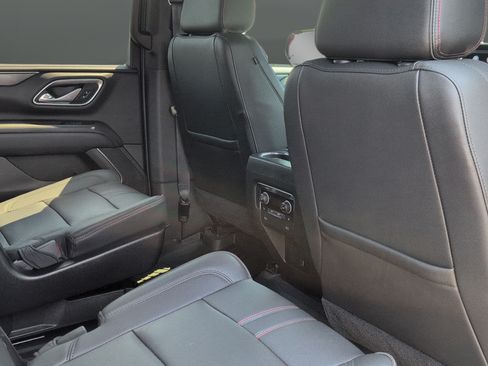 Used 2021 Chevrolet Tahoe RST w/ Luxury Package AWD/4WD image 27
