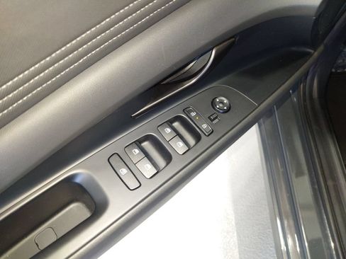 Used 2026 Hyundai Elantra Sport FWD image 12