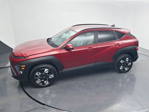 Used 2025 Hyundai Kona SEL image 52