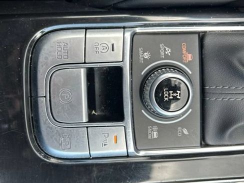 Certified 2024 Kia Telluride SX Prestige AWD/4WD image 42