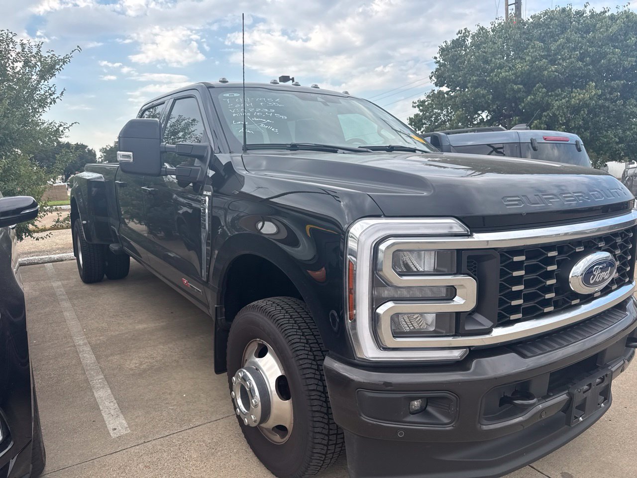Used 2024 Ford F350 King Ranch AWD/4WD image 3