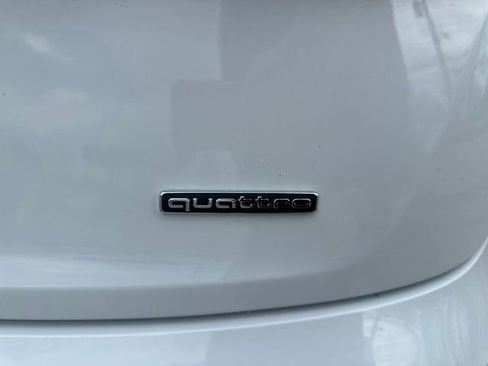 Used 2020 Audi Q5 2.0T Premium image 11