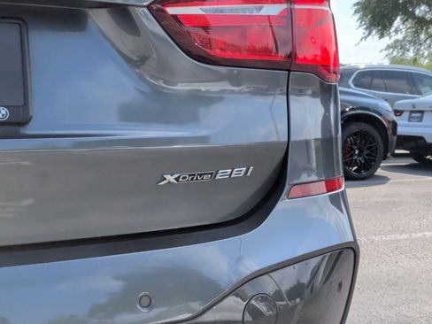 Used 2019 BMW X1 xDrive28i w/ M Sport Package AWD/4WD image 11
