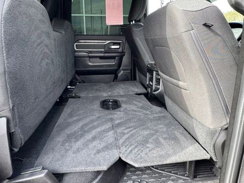 Used 2020 RAM 2500 Big Horn w/ Level 2 Equipment Group image 30