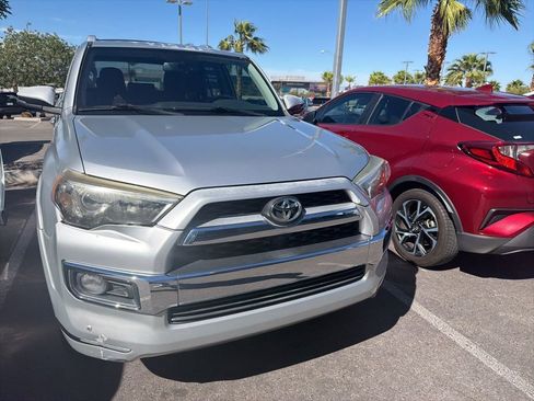 Used 2016 Toyota 4Runner Limited AWD/4WD image 4