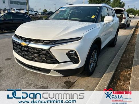 Used 2024 Chevrolet Blazer LT w/ Convenience Package FWD image 1