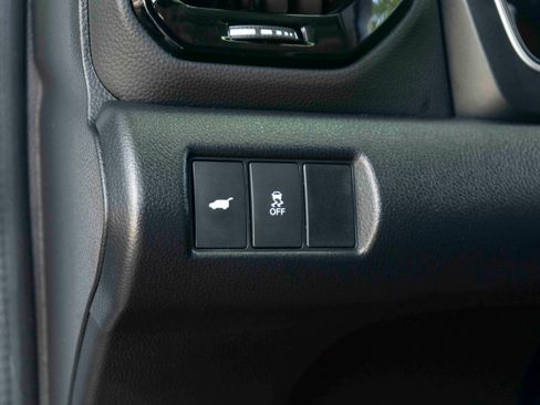 Used 2023 Honda Pilot Touring image 40