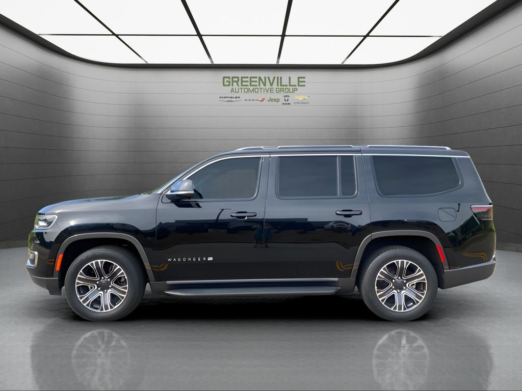 Used 2022 Jeep Wagoneer Series III w/ Flexible Seating Group RWD image 2