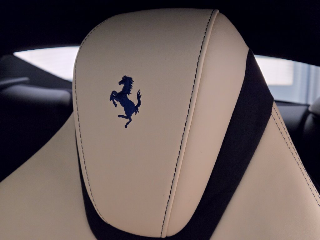 Used 2021 Ferrari Roma RWD image 33