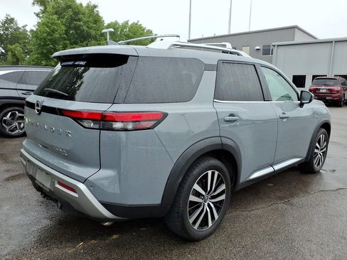 Certified 2023 Nissan Pathfinder Platinum w/ Cargo Package AWD/4WD image 5