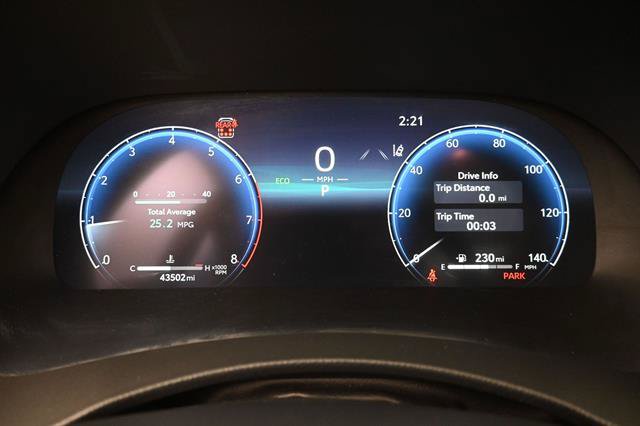 Used 2024 Toyota Highlander Platinum FWD image 11
