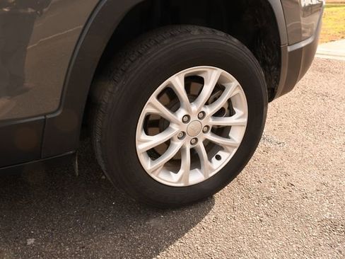 Used 2022 Jeep Cherokee Latitude Lux image 12