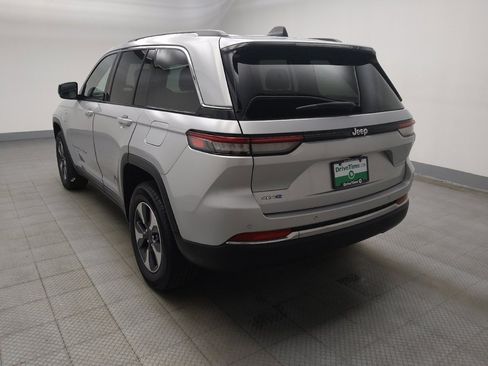 Used 2023 Jeep Grand Cherokee 4WD 4xe image 5