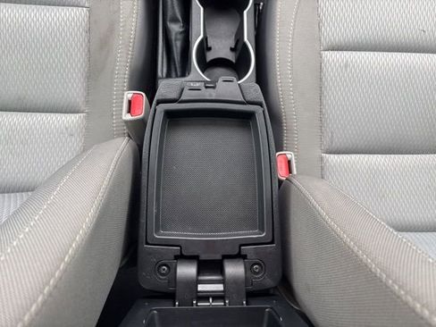 Used 2016 Toyota Corolla LE image 33