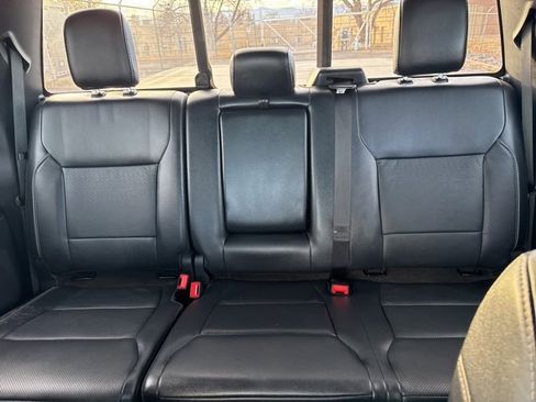 Used 2023 Ford F150 Lariat w/ Equipment Group 502A High image 10