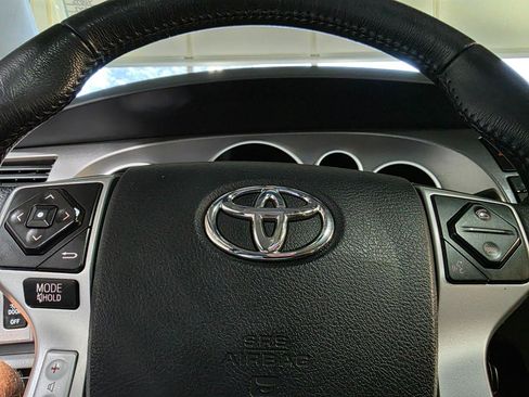 Used 2017 Toyota Sequoia Limited AWD/4WD image 30
