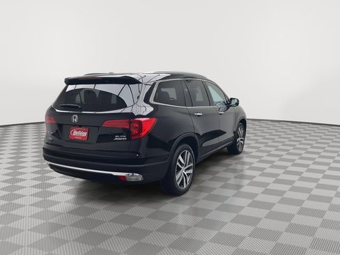Used 2018 Honda Pilot Elite image 40