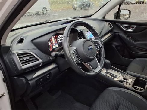 Used 2022 Subaru Forester Premium image 41