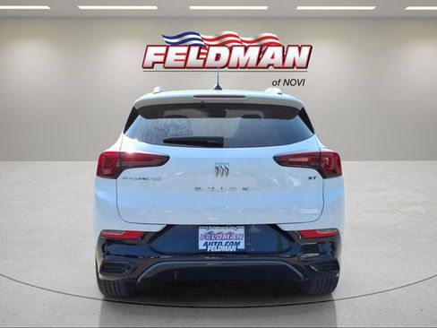 Used 2024 Buick Encore GX Sport Touring w/ Comfort Package FWD image 4