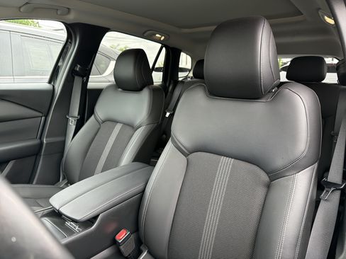 Used 2024 MAZDA CX-50 AWD 2.5 S w/ Cargo Package image 9