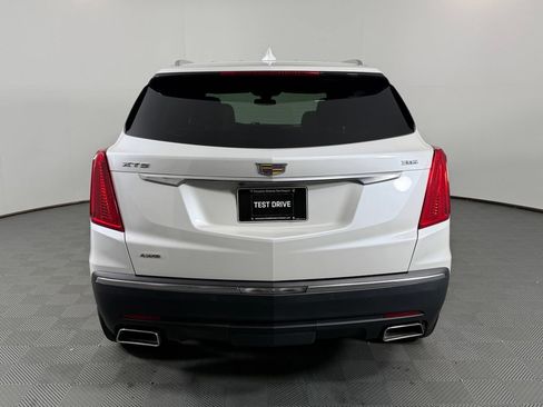 Used 2017 Cadillac XT5 Premium Luxury w/ Driver Assist Package AWD/4WD image 6