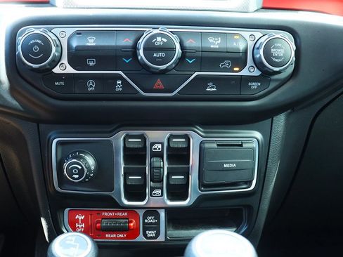 Used 2021 Jeep Gladiator Rubicon image 49