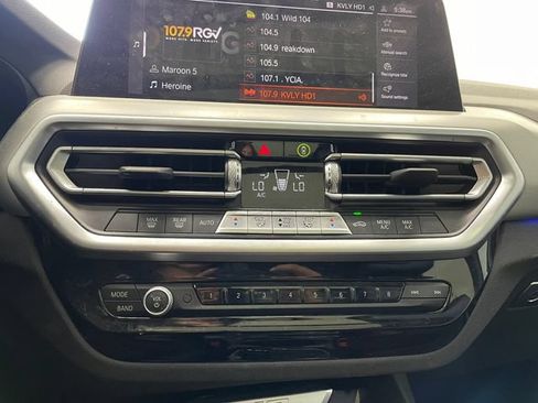 Used 2023 BMW X3 sDrive30i w/ M Sport Package RWD image 4