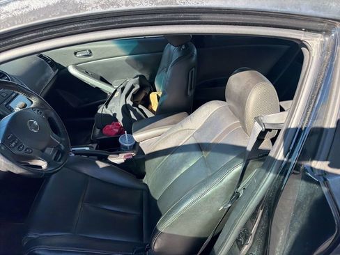 Used 2010 Nissan Altima 3.5 SR w/ Leather Pkg image 6