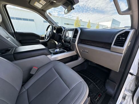 Used 2020 Ford F150 Lariat AWD/4WD image 29