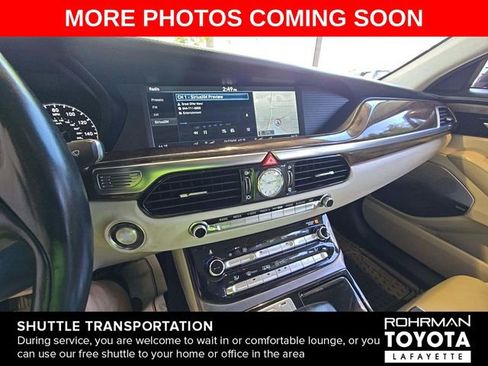 Used 2017 Genesis G90 5.0 Ultimate RWD image 6