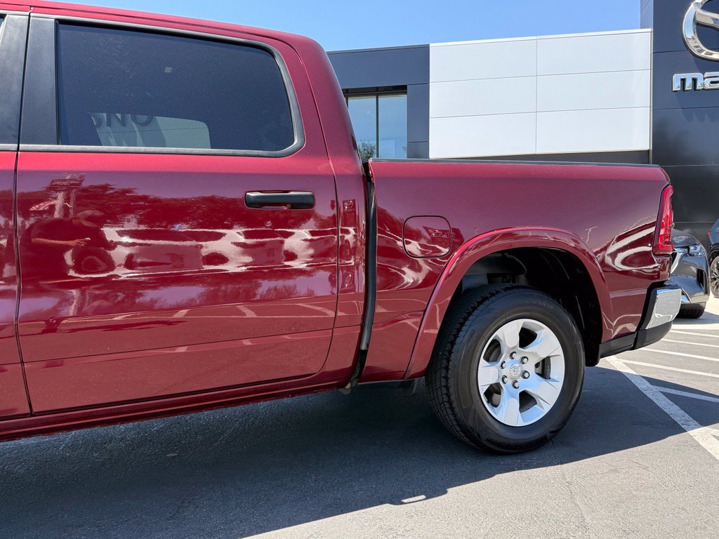 Used 2025 RAM 1500 Big Horn AWD/4WD image 6