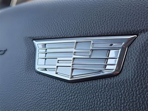 New 2024 Cadillac Lyriq Luxury image 30