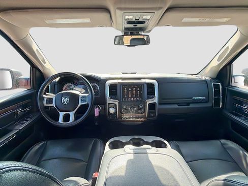 Used 2017 RAM 1500 Laramie image 17