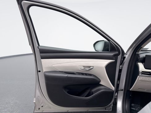Used 2025 Hyundai Tucson SEL AWD/4WD image 11