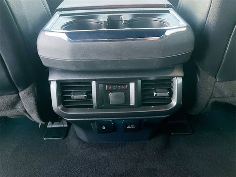 Used 2023 Ford F150 Lariat w/ Equipment Group 502A High image 27