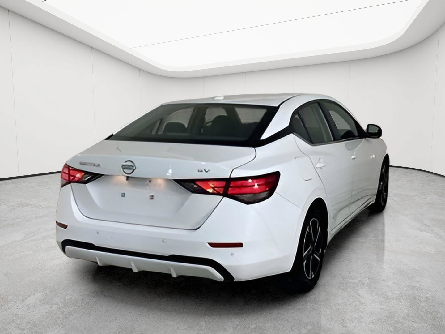 Used 2024 Nissan Sentra SV FWD image 21