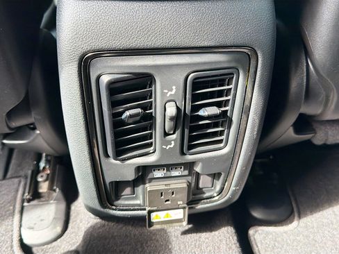 Used 2020 Jeep Grand Cherokee Limited X image 20