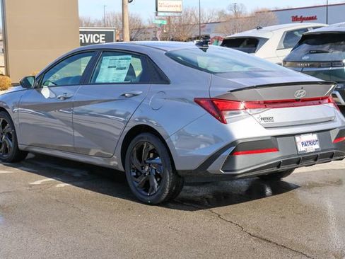 New 2026 Hyundai Elantra Sport image 5